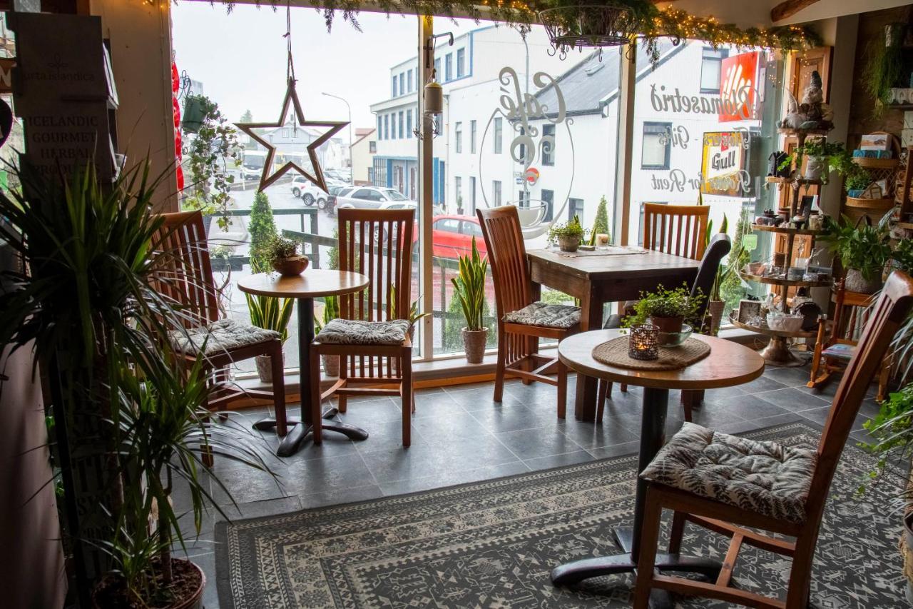 Private&peaceful one bedroom apartments Borgarnes Buitenkant foto